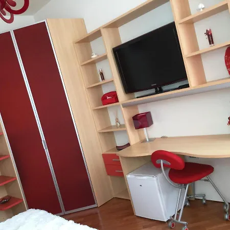 La Favola Bed & Breakfast *
